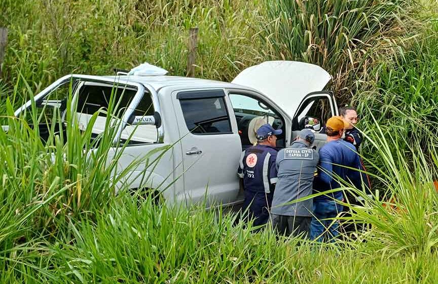 Mulher e bebê são resgatados após acidente na vicinal