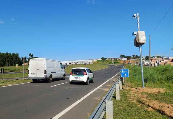 Novos radares são instalados nas rodovias que passam pelo município; Itapira/Guaçu recebe três