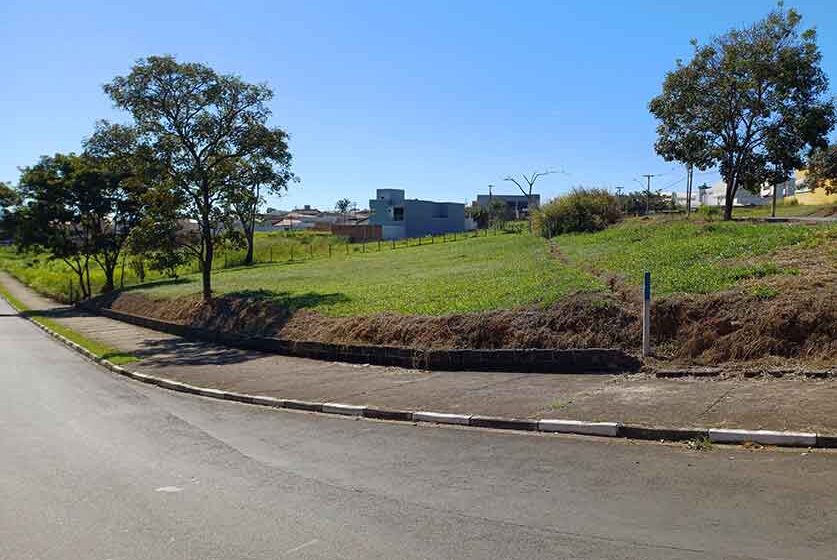 Após pressão, Prefeitura inicia processo para ceder terreno à Fatec