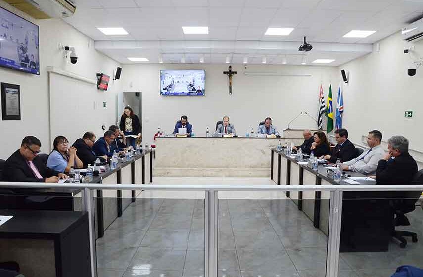 Com novas funções criadas, Câmara poderá ter até 17 cargos a mais neste ano