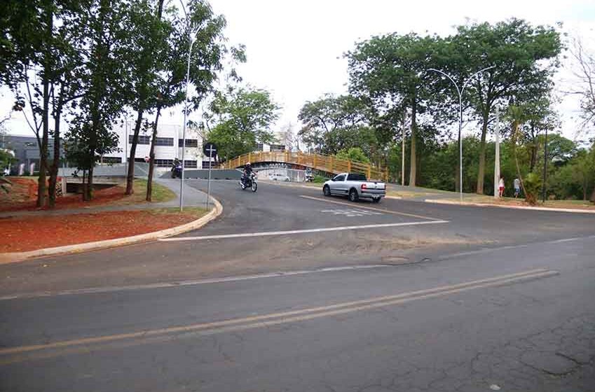 Sem resultados, Prefeitura já estaria fazendo novo estudo sobre o trânsito na ponte de R$ 3 milhões