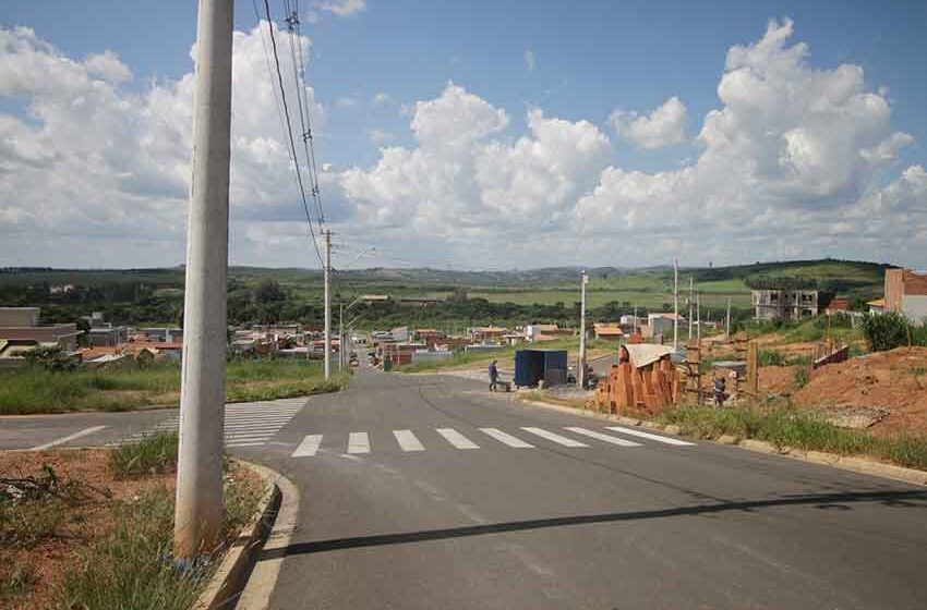 Após insistência, Prefeitura resolve disponibilizar área para construção de nova escola estadual