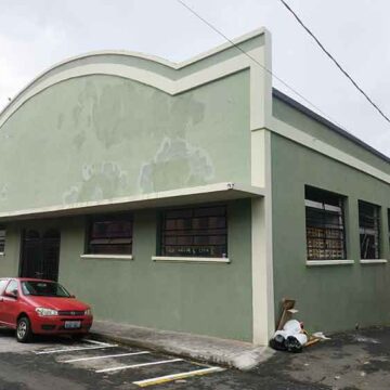 Reforma do “Mercadão” completa dois anos de atraso sob sombra de gastos milionários